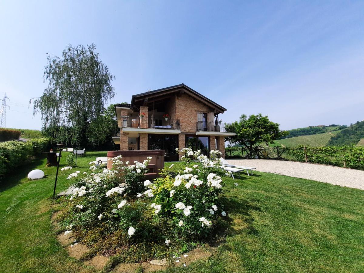 Villa Laura Castellinaldo Luaran gambar